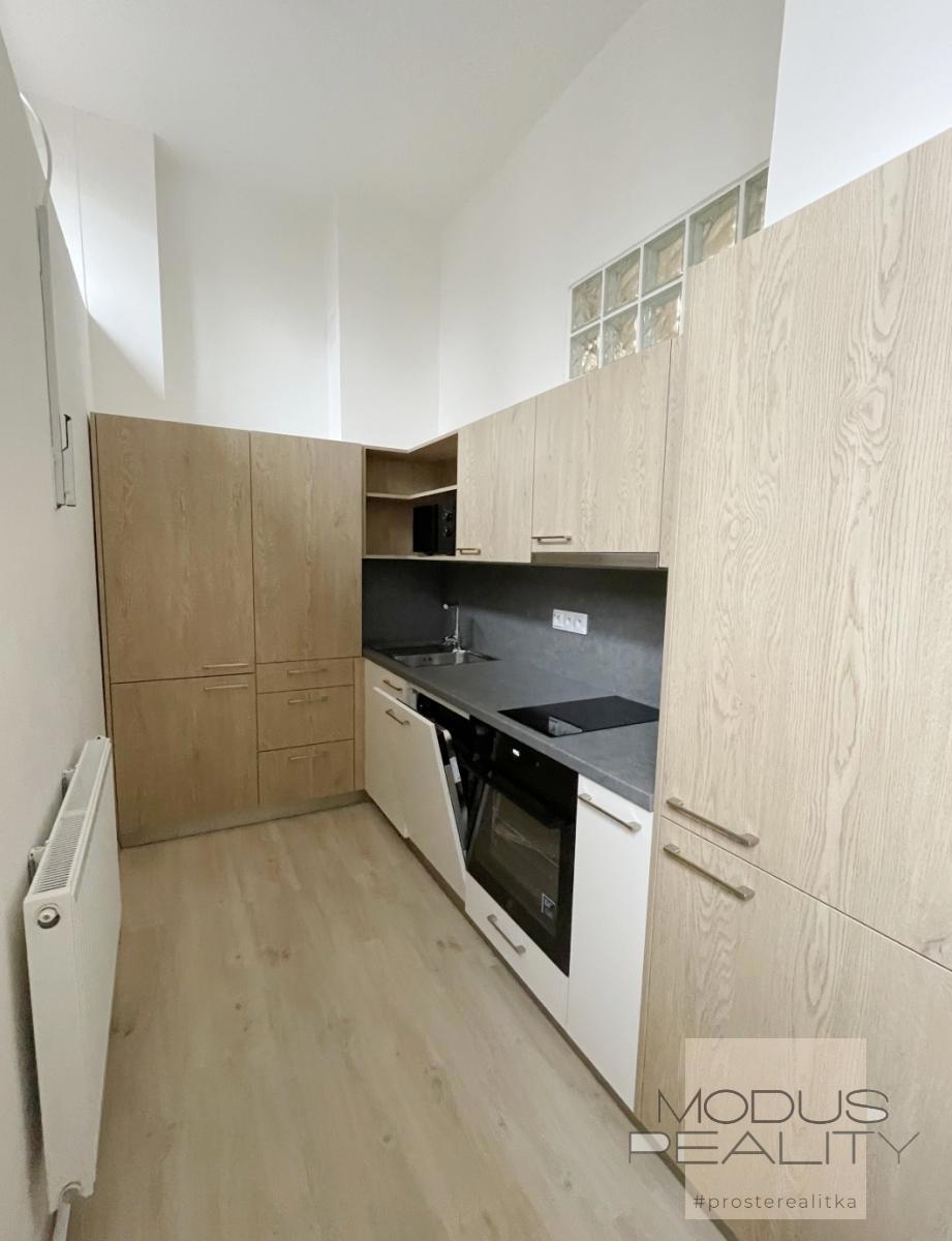 Bất động sản thương mại cho thuê · Văn phòng · 37 m²
