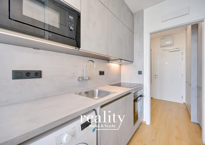 Оренда квартири · 1+kk · 24 m²