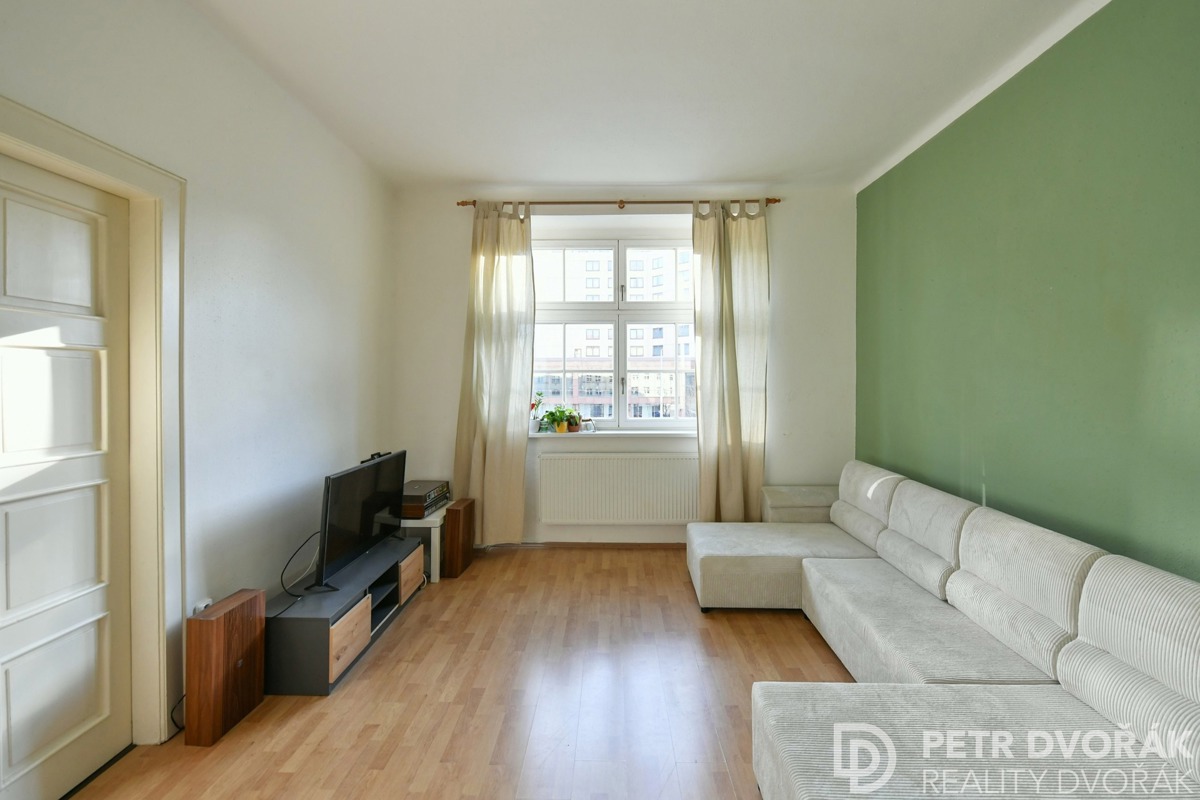Fotografie 2 - Pronájem bytu · 3+kk · 76 m²