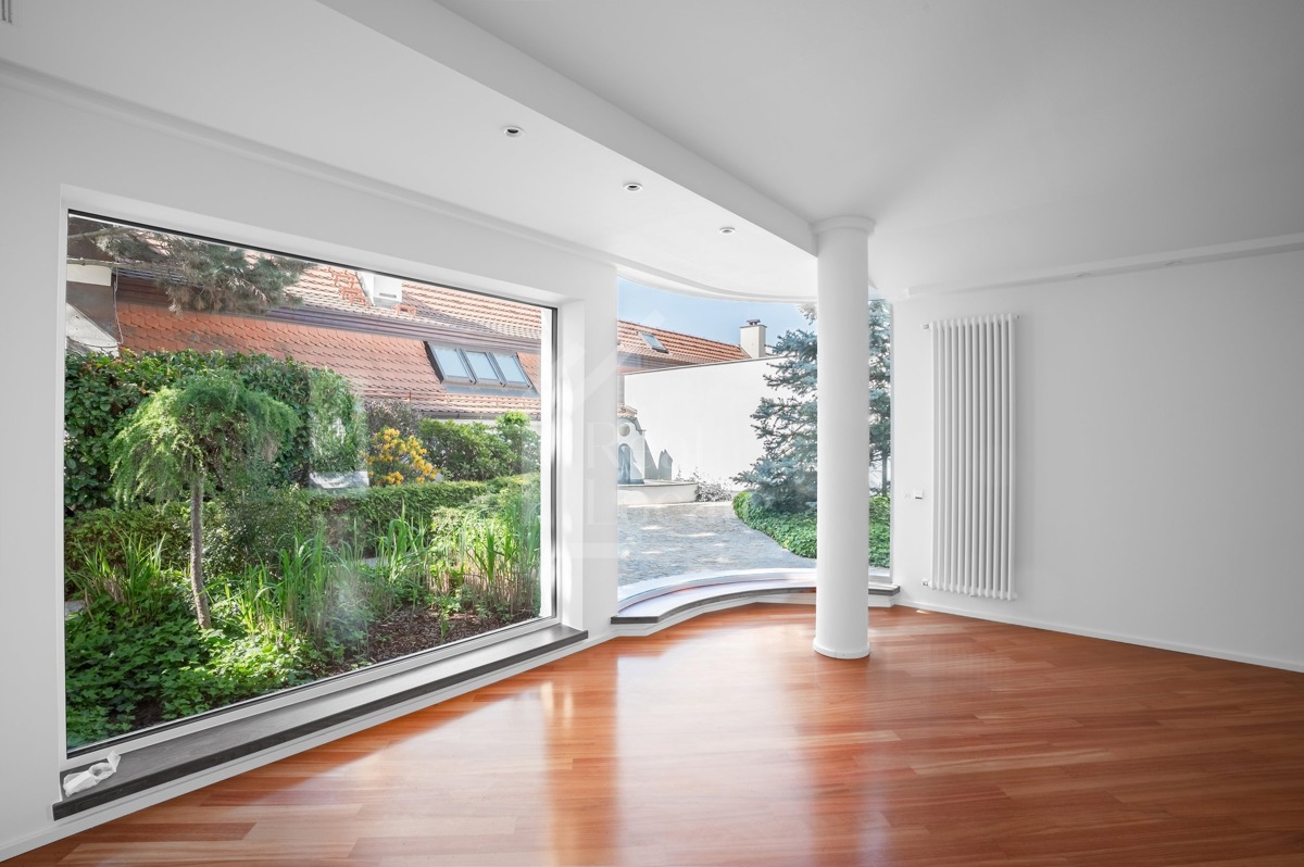 Fotografie 4 - Prodej domu · Vila · 337 m² · 5 pokojů