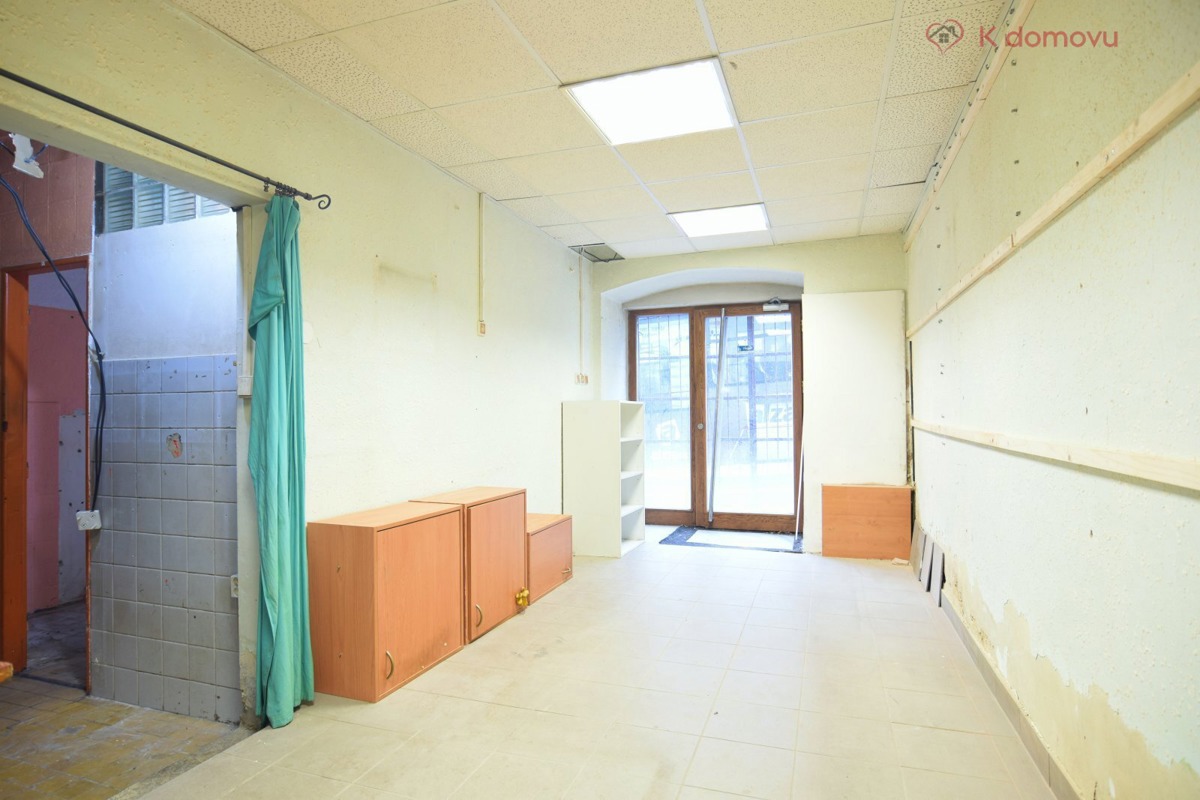 Аренда коммерческой недвижимости · Торговое помещение · 31 m²
