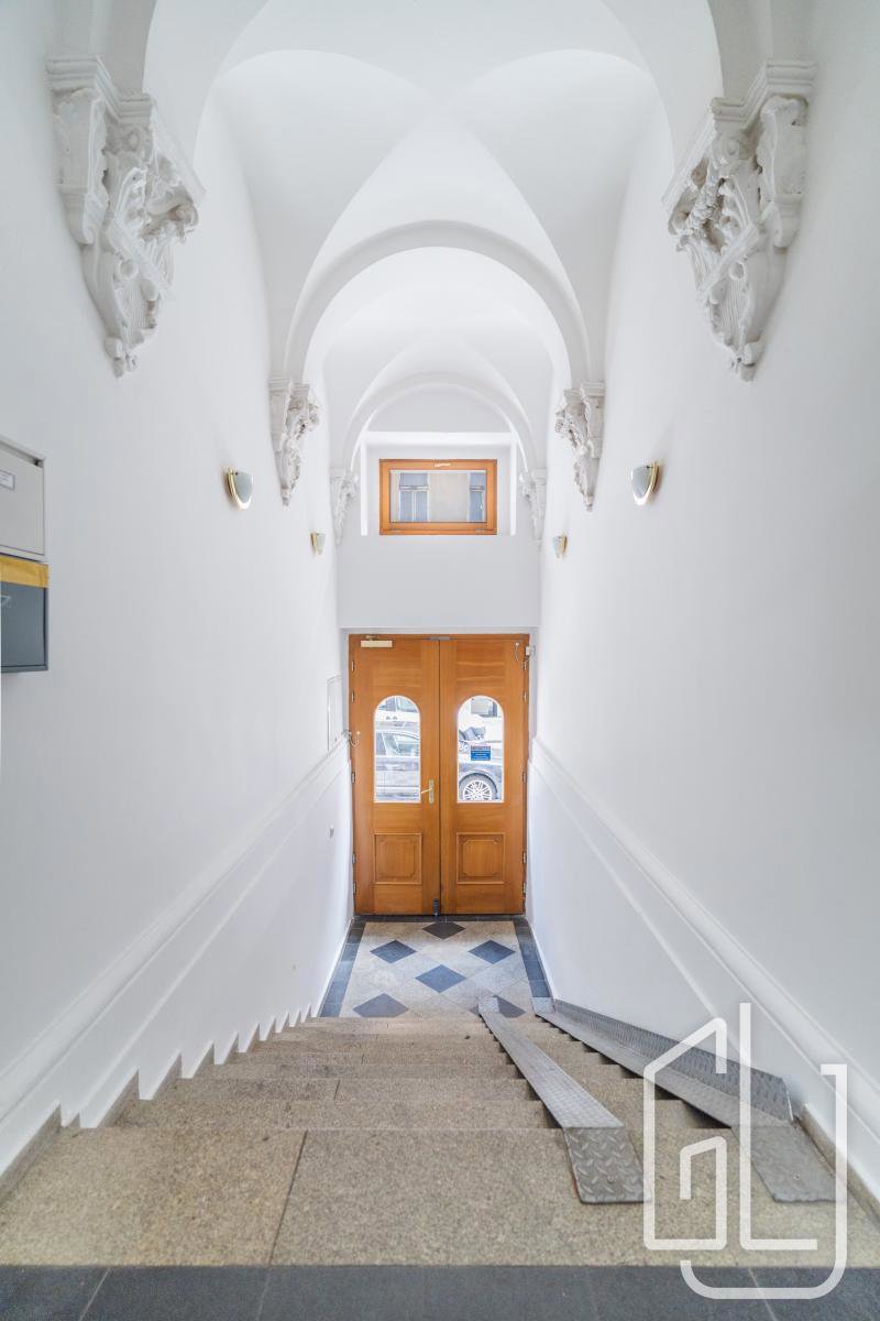 Photo 26/30