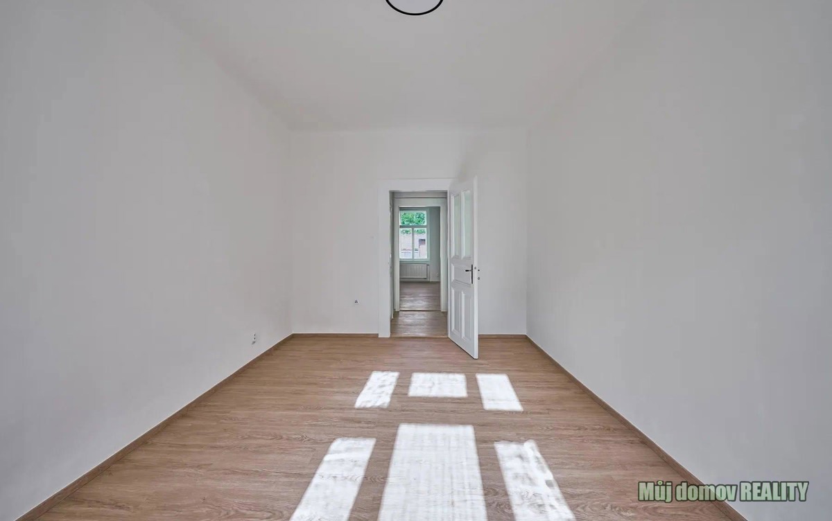 Pronájem bytu · 2+kk · 51 m²