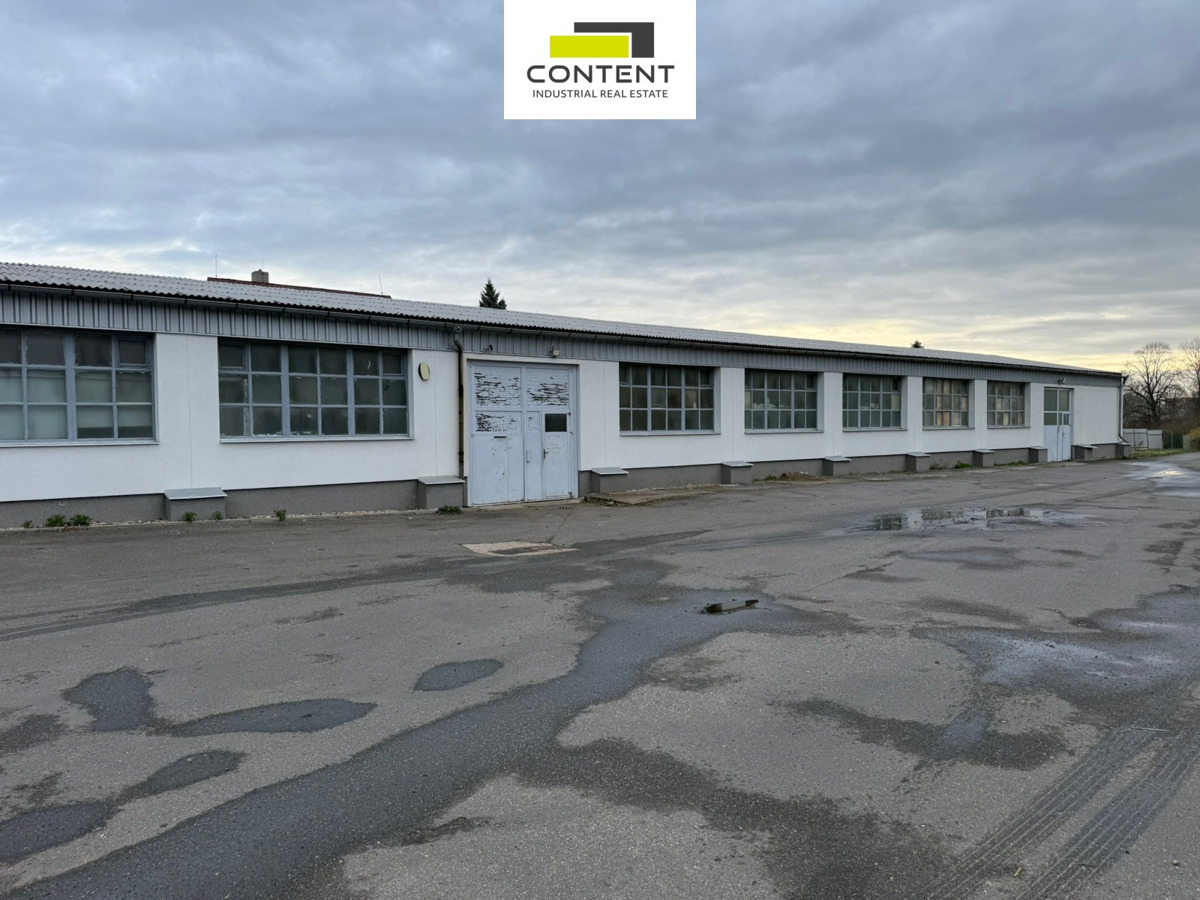 Pronájem komerční nemovitosti · Sklad · 520 m²