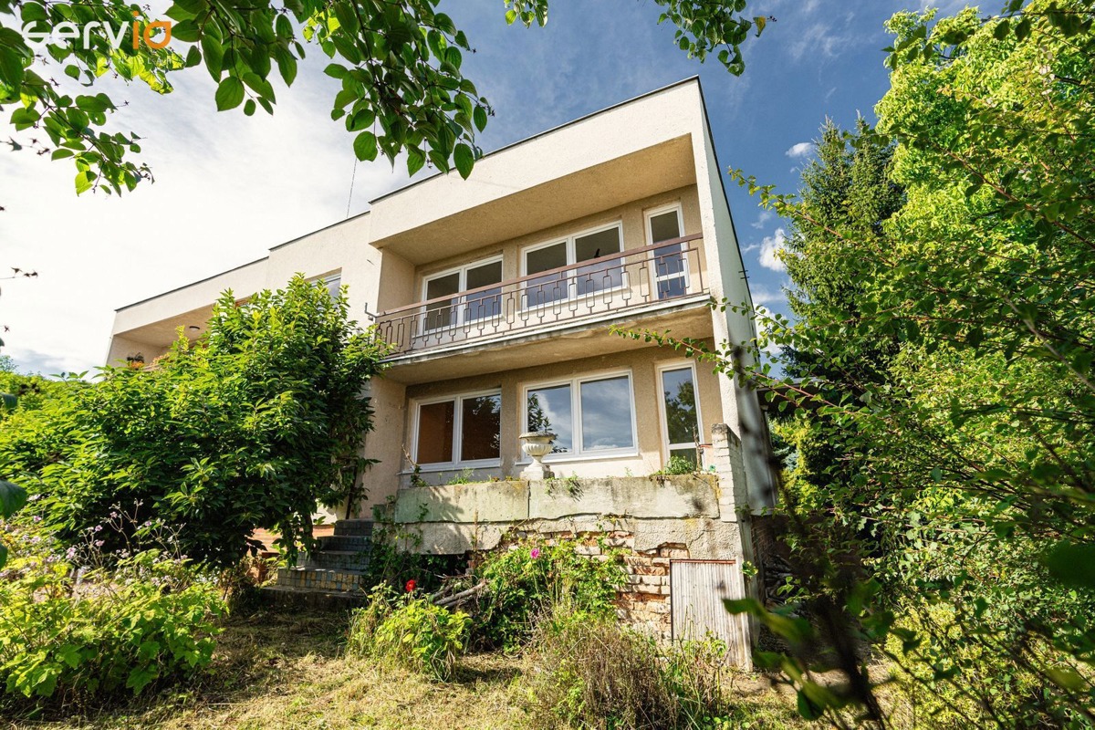 House for sale · Family house · 277 m² · 5 rooms