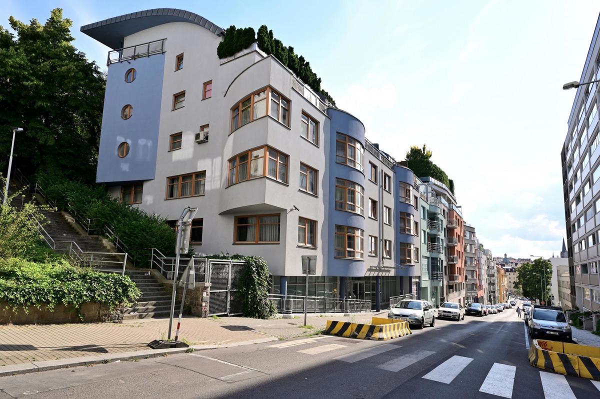 Аренда квартиры · 3+kk · 99 m²