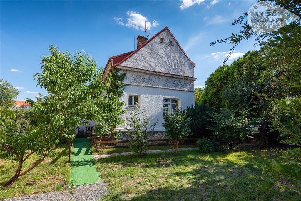 Продажа дома · Семейный дом · 100 m² · 4 комнаты