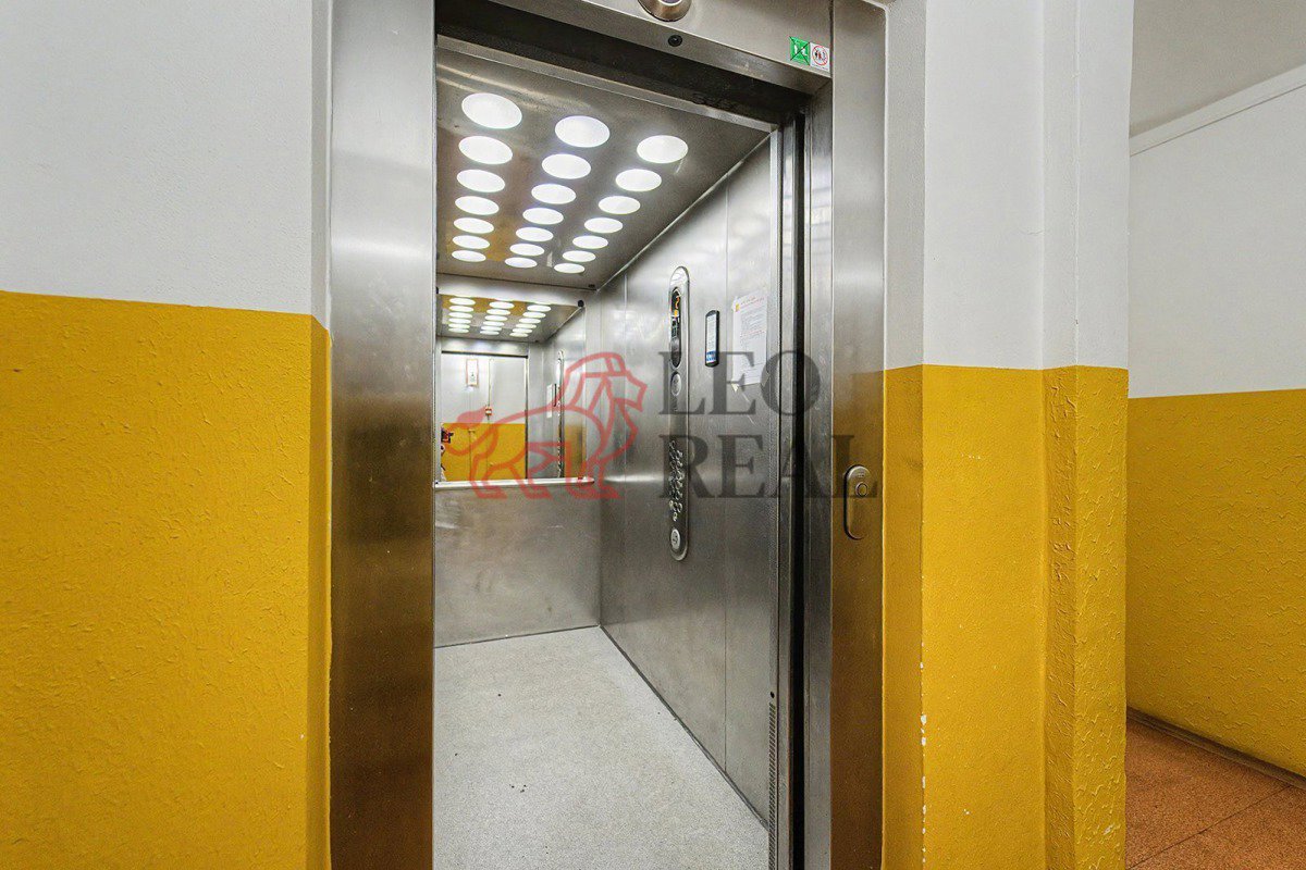 Photo 12/20