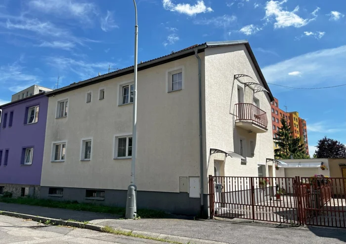Pronájem bytu · 1+kk · 24 m²