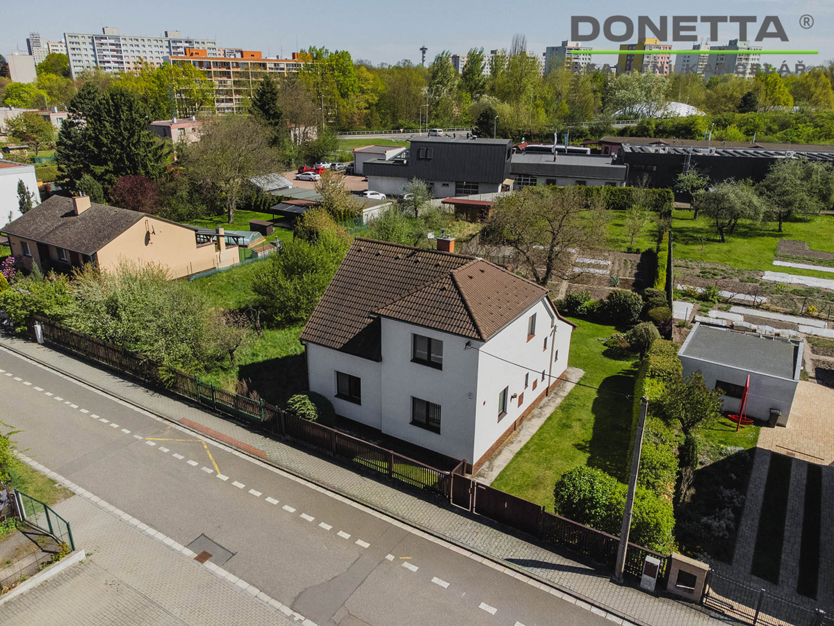Fotografie 2 - Prodej domu · Rodinný · 175 m² · 3 pokoje