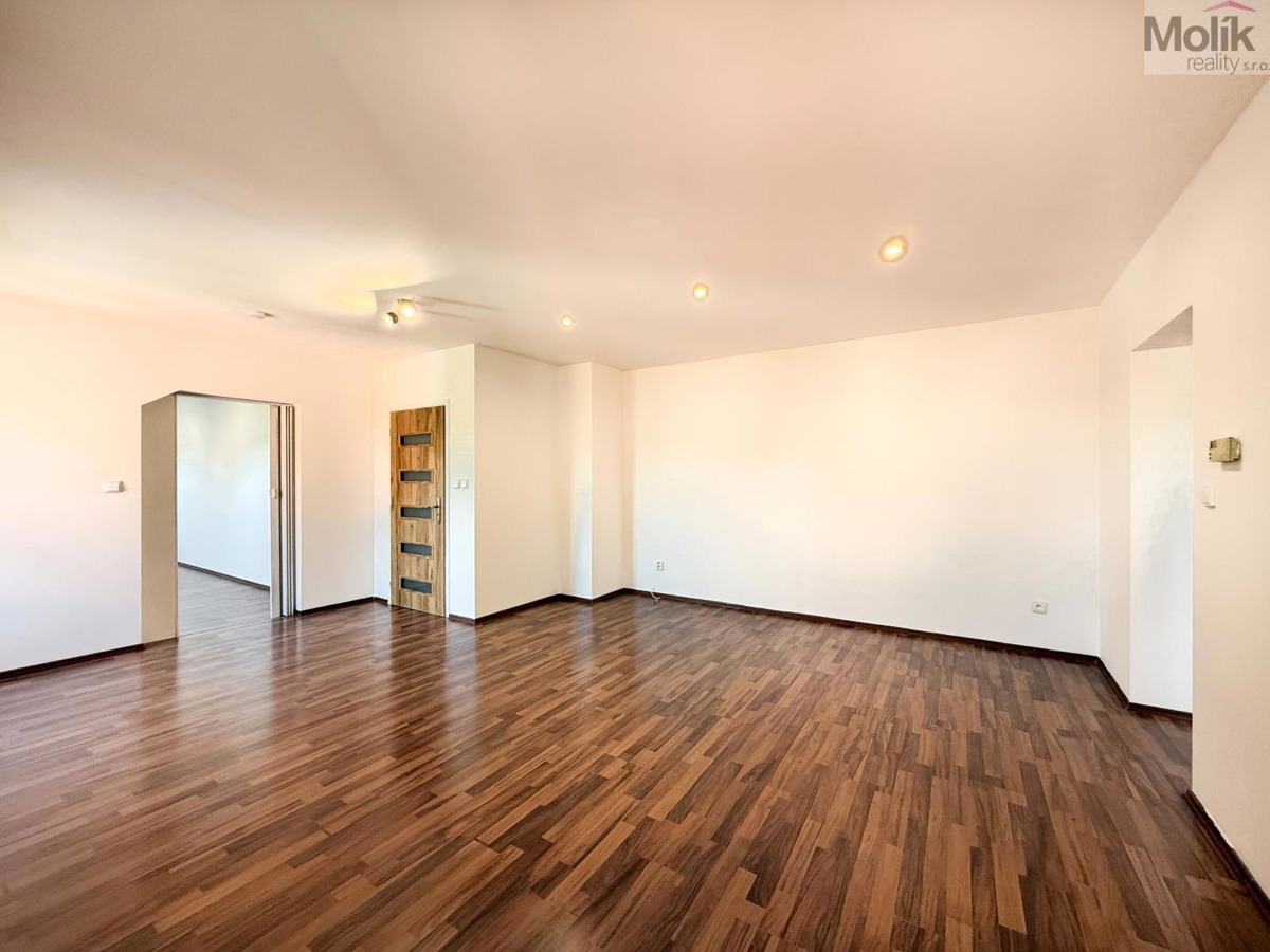 Fotografie 1 - Pronájem bytu · 3+1 · 95 m²