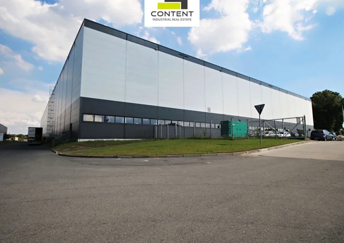 Commercial property for rent · 9 368 m²
