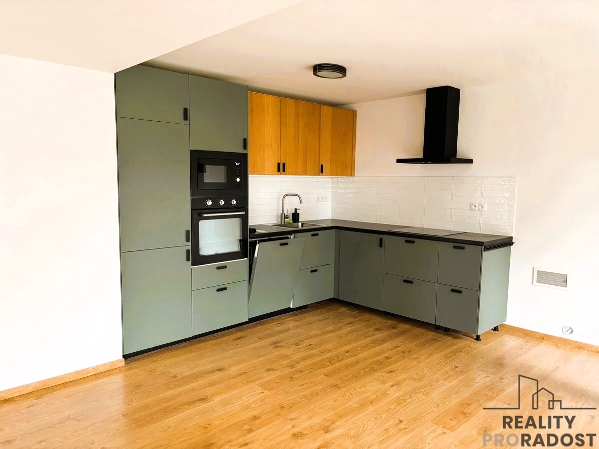 Оренда будинку · Сімейний будинок · 120 m² · 5 кімнат
