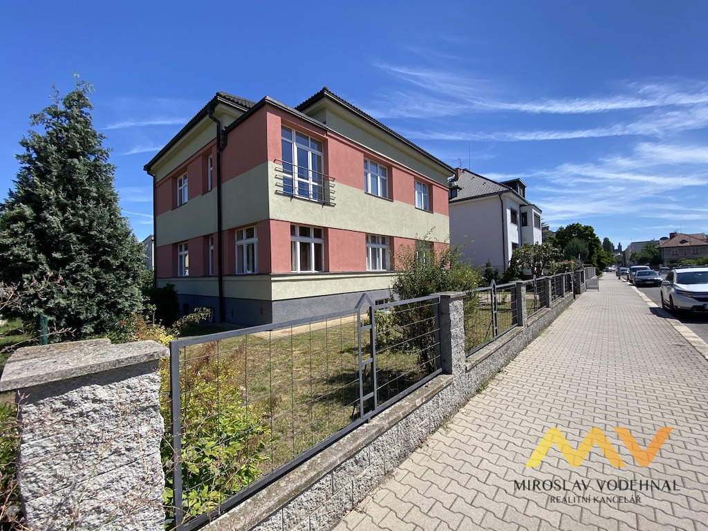 Pronájem bytu · 2+kk · 65 m²