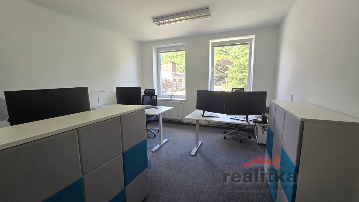 Fotografie 1 - Pronájem komerční nemovitosti · Kancelář · 200 m²
