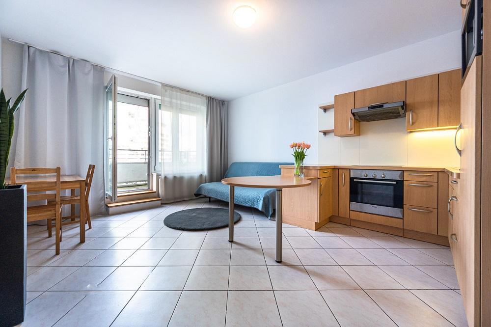 Pronájem bytu · 2+kk · 69 m²