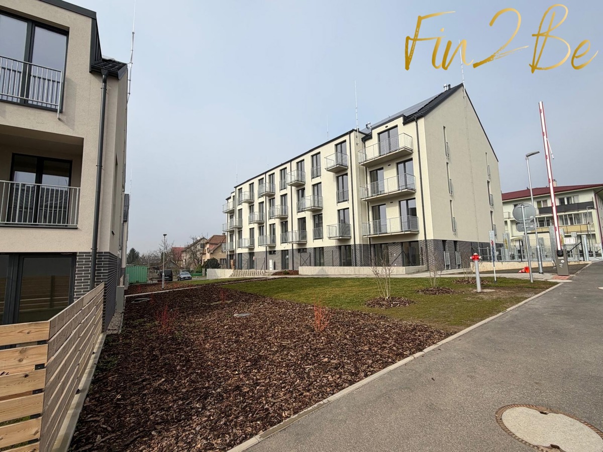 Fotografie 2 - Pronájem bytu · 1+kk · 39 m²