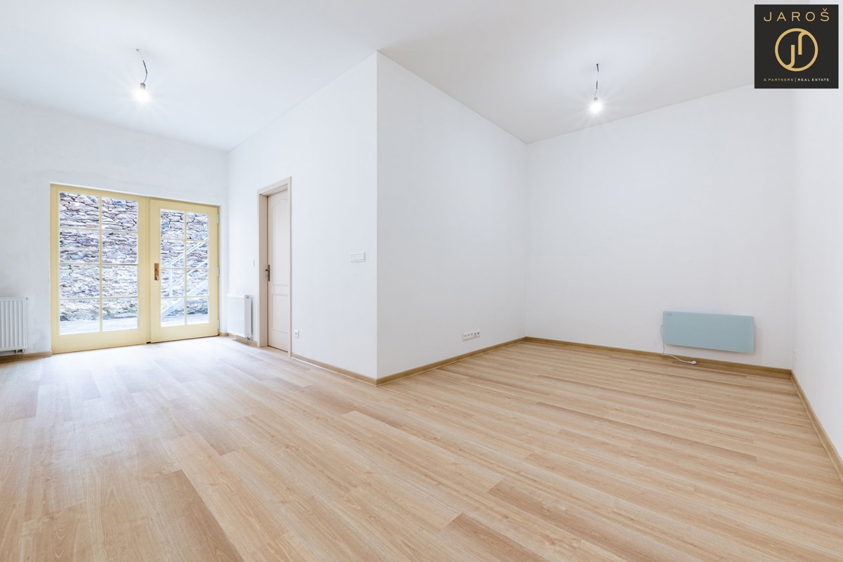 Fotografie 2 - Prodej bytu · 2+kk · 51 m²