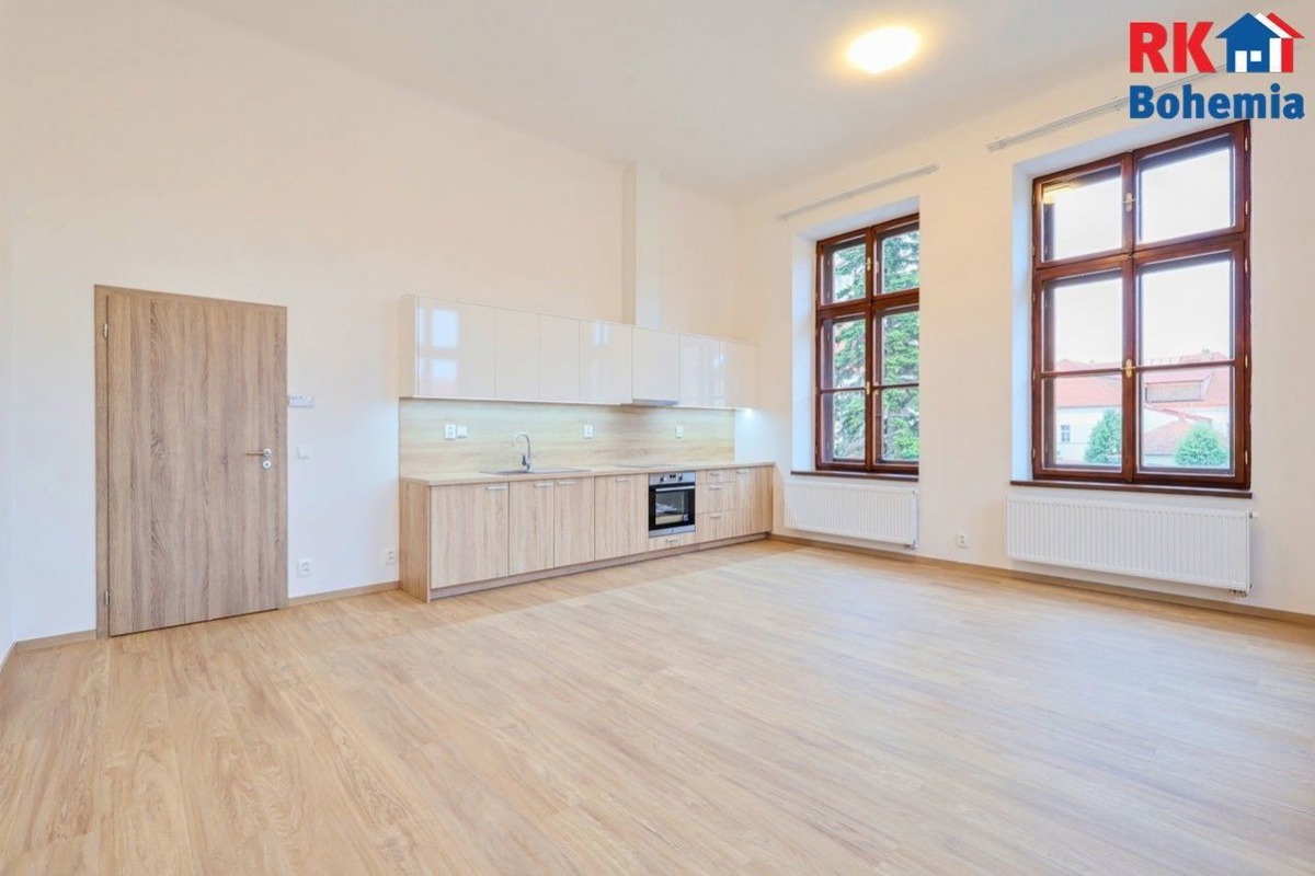 Fotografie 2 - Pronájem bytu · 1+kk · 40 m²