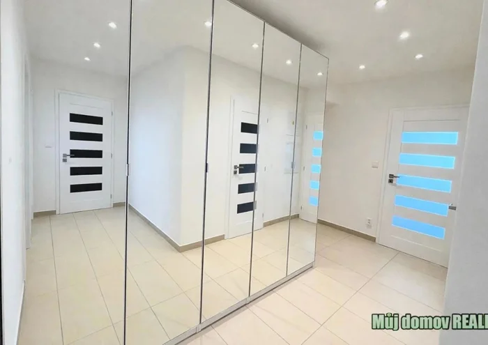 Аренда квартиры · 3+kk · 92 m²
