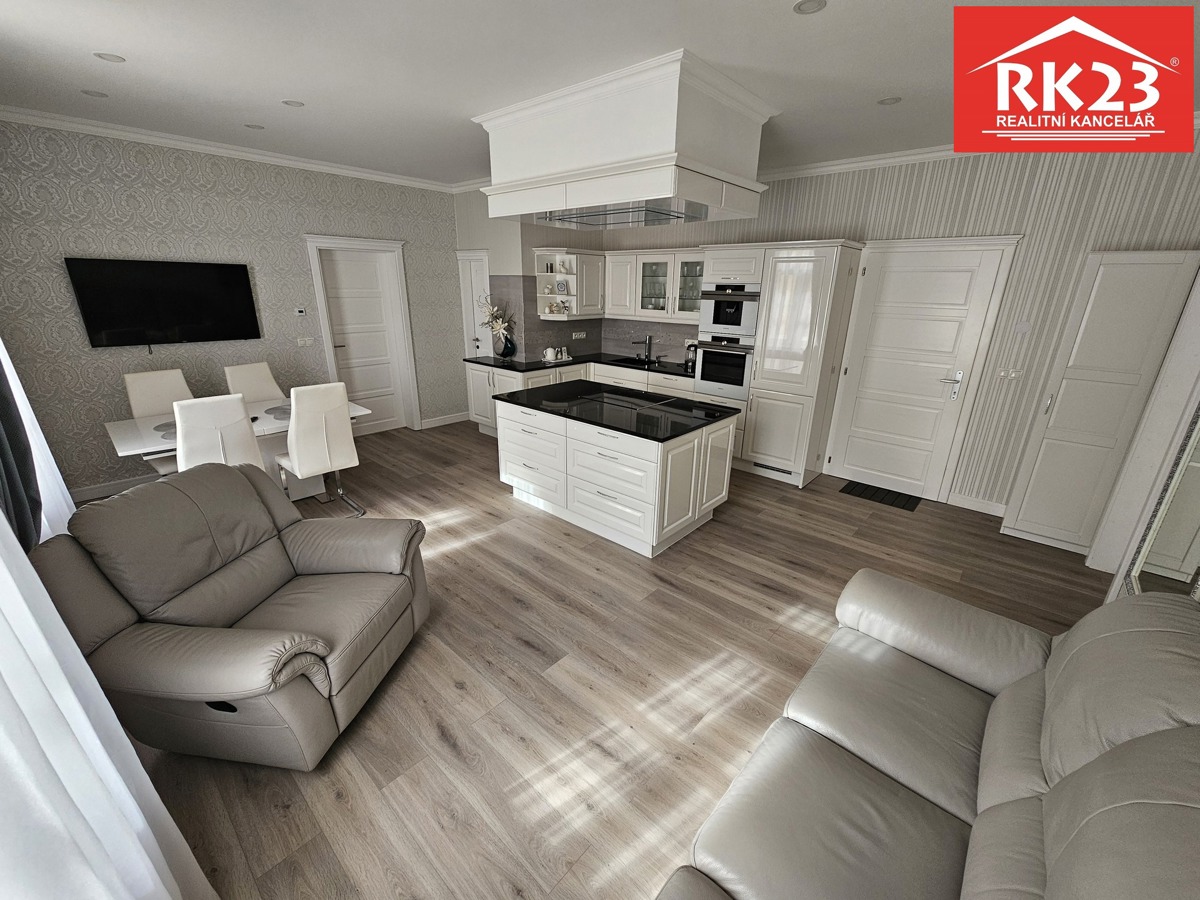 Fotografie 2 - Prodej bytu · 2+kk · 72 m²