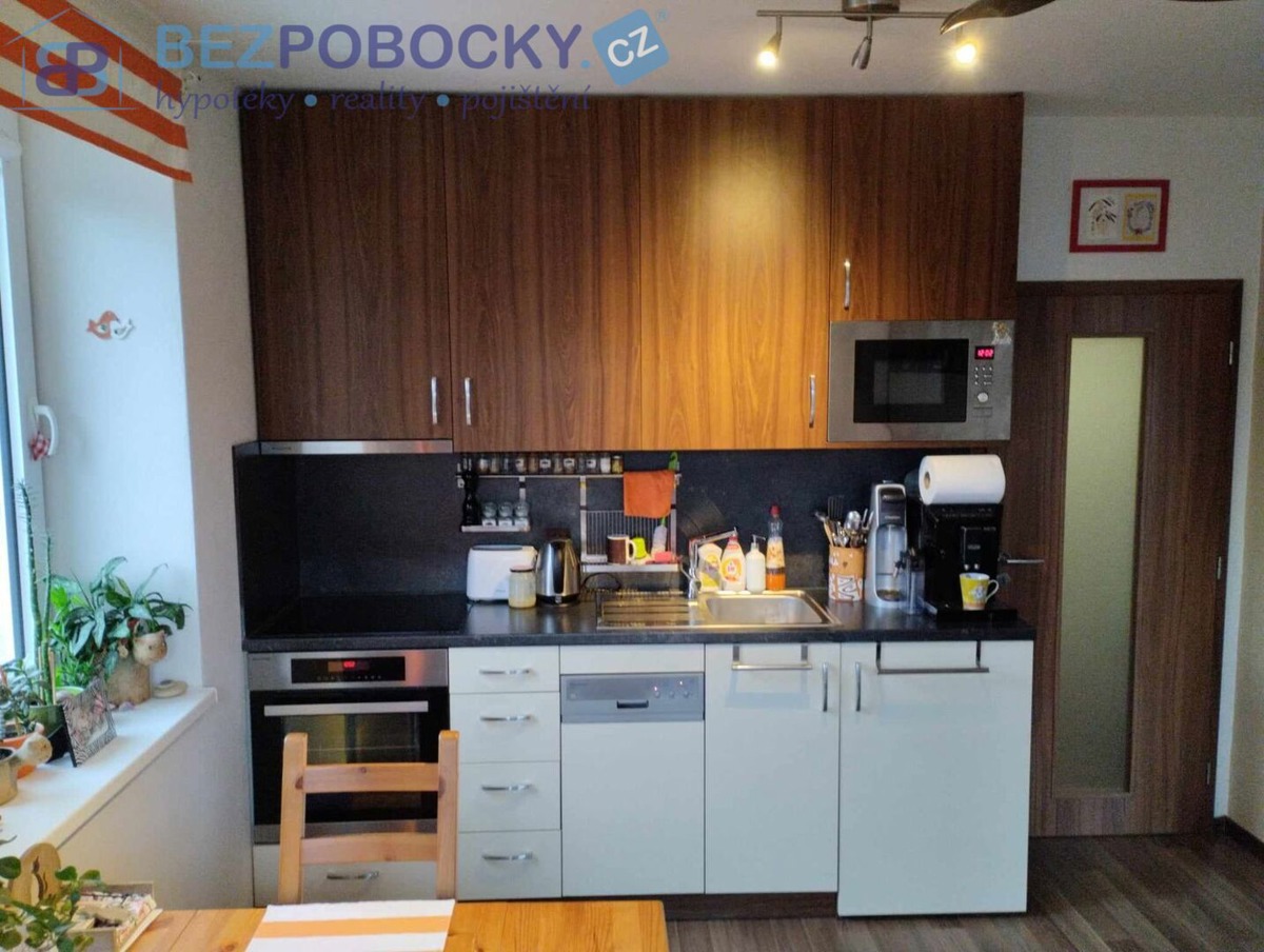 Fotografie 3 - Pronájem bytu · 2+kk · 39 m²