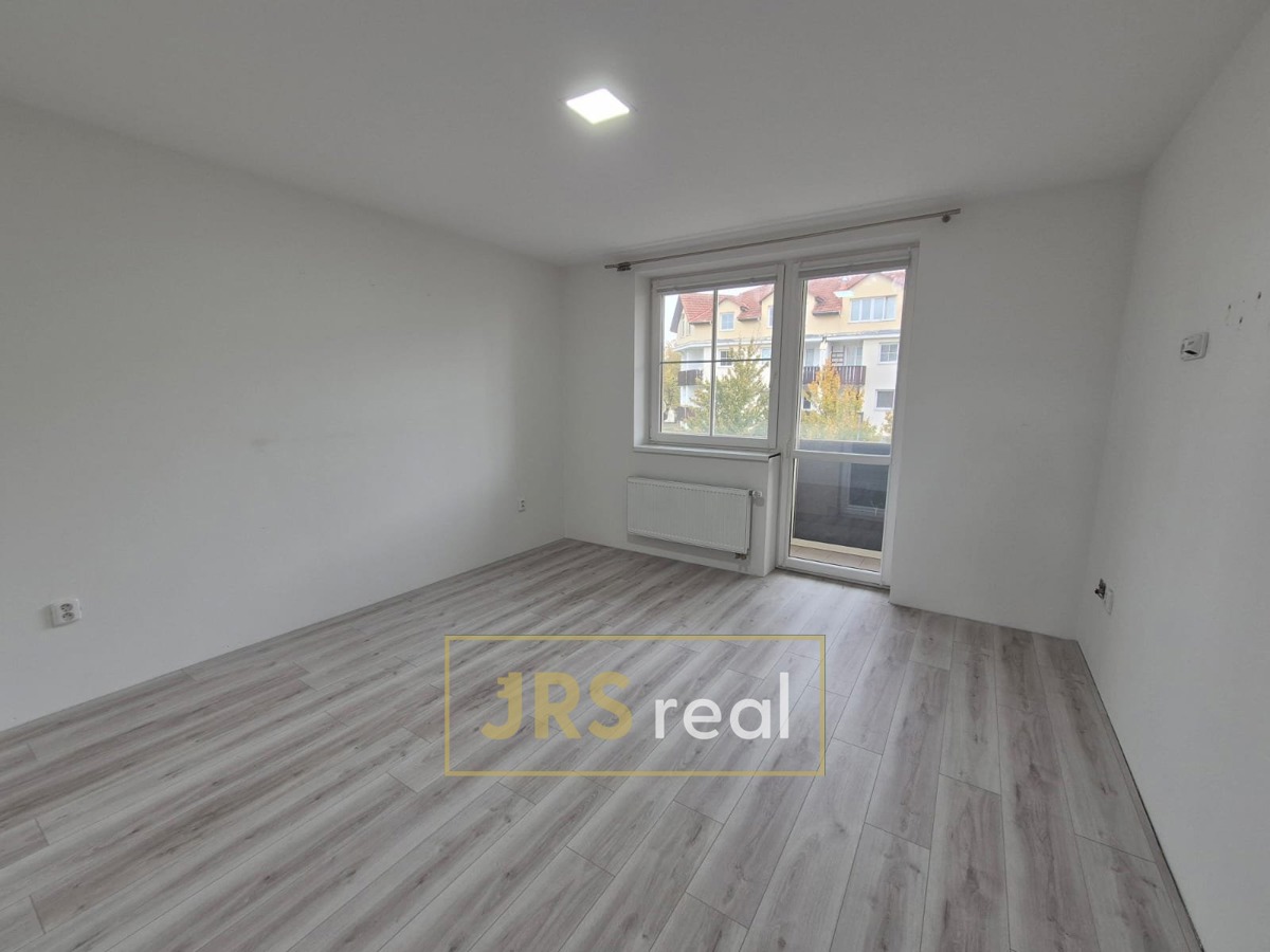 Fotografie 2 - Pronájem bytu · 3+kk · 76 m²