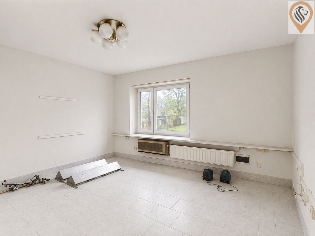 Fotografie 2 - Prodej domu · Rodinný · 250 m² · 5 pokojů