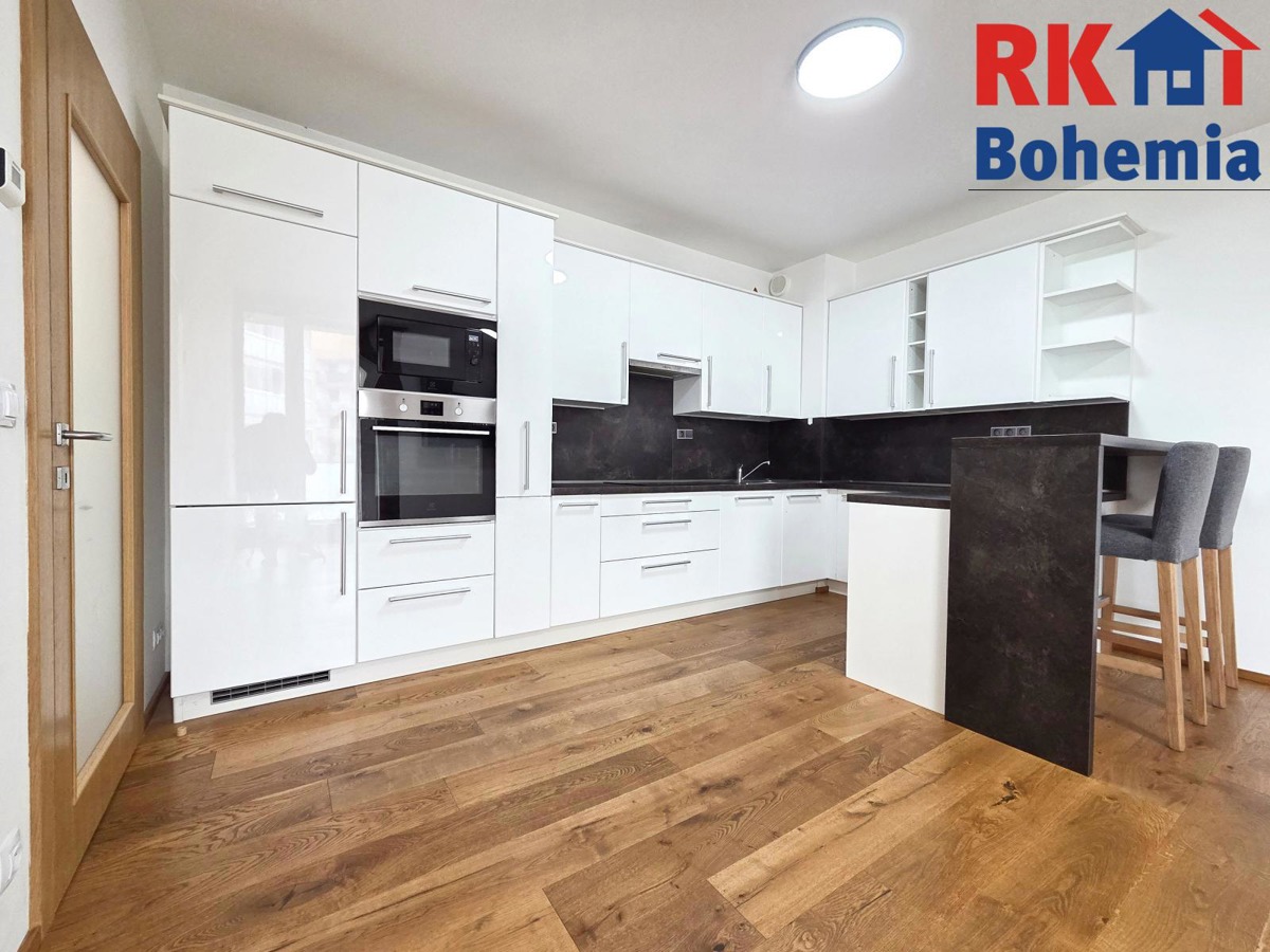 Căn hộ cho thuê · 2+kk · 64 m²