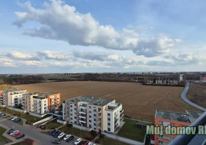 Аренда квартиры · 1+kk · 37 m²