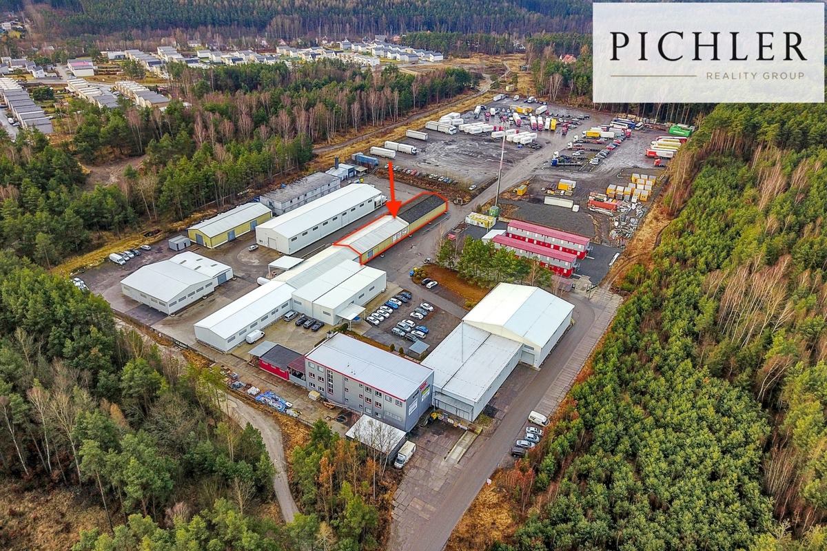 Commercial property for rent · Warehouse · 745 m²