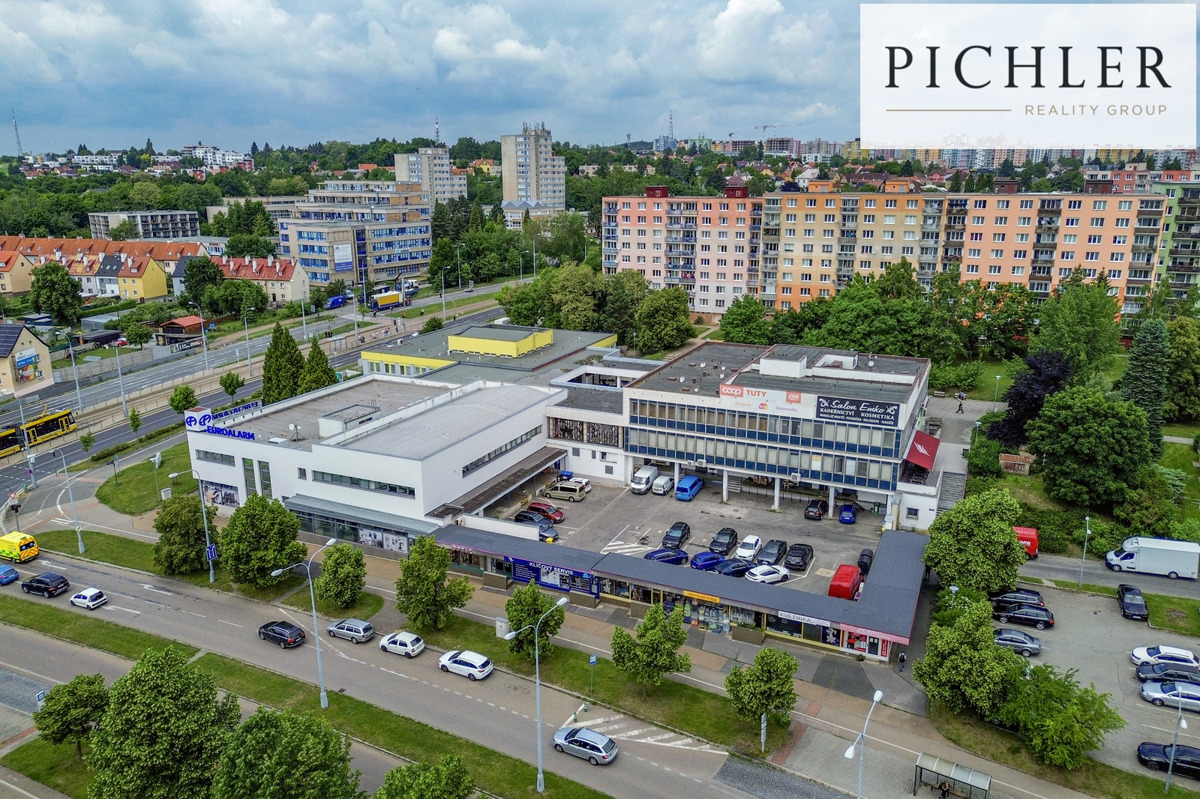 Pronájem komerční nemovitosti · Výrobní haly · 88 m²