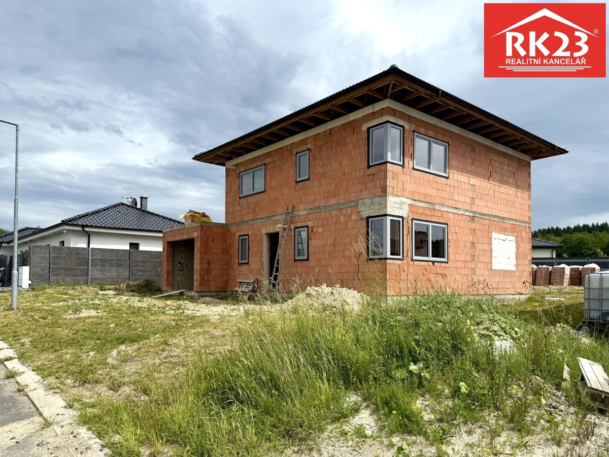 Fotografie 2 - Prodej domu · Rodinný · 190 m² · 5 pokojů
