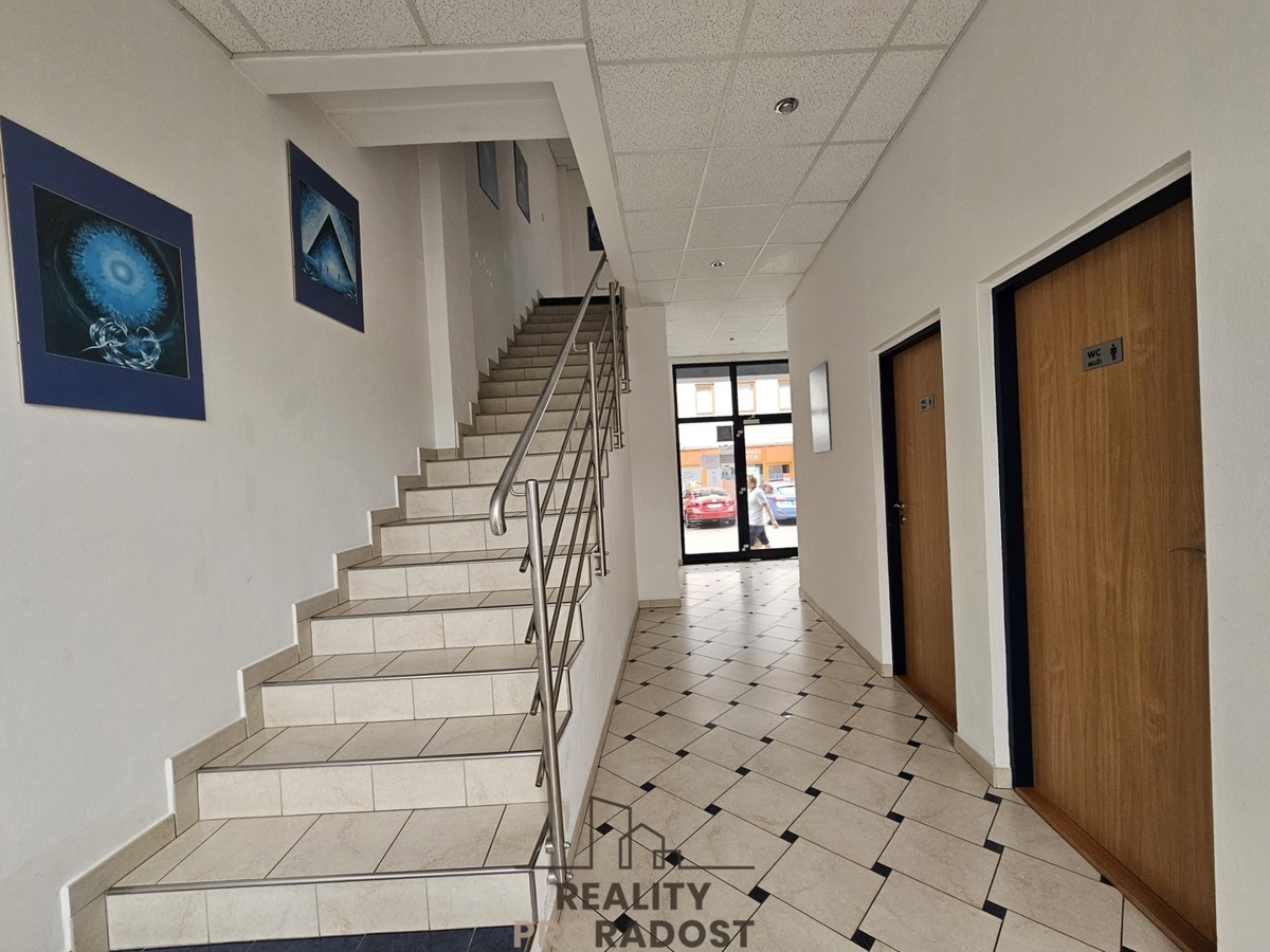 Commercial property for rent · Office · 130 m²