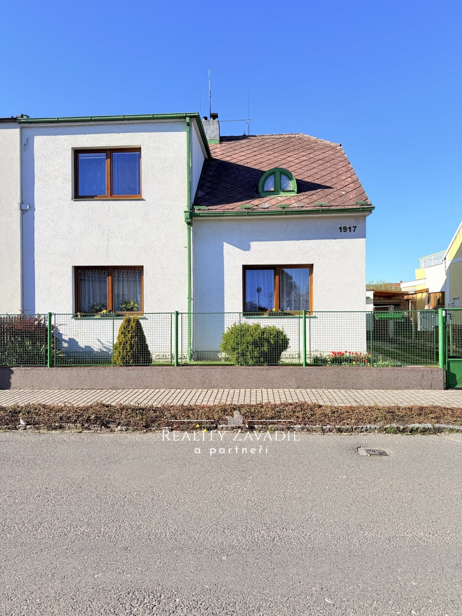 Fotografie 2 - Prodej domu · Rodinný · 180 m² · 5 pokojů