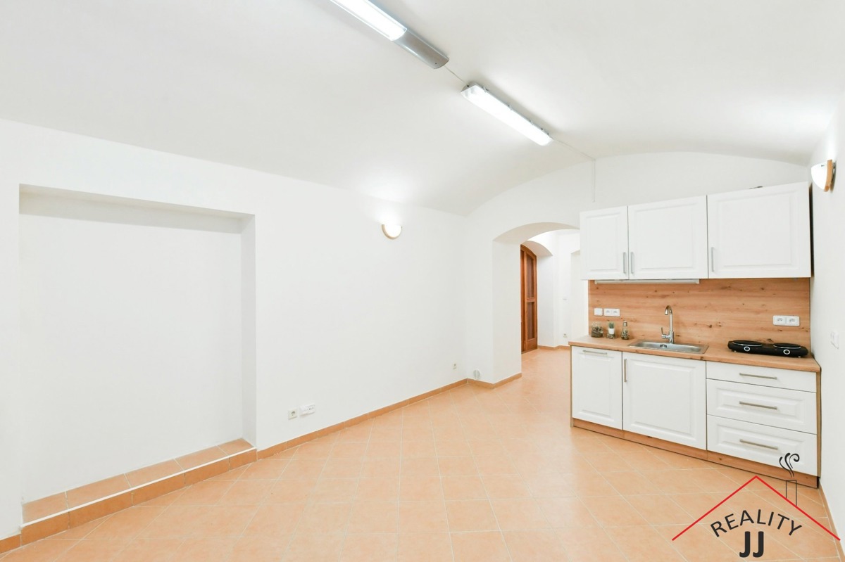 Fotografie 3 - Prodej komerční nemovitosti · Kancelář · 44 m²