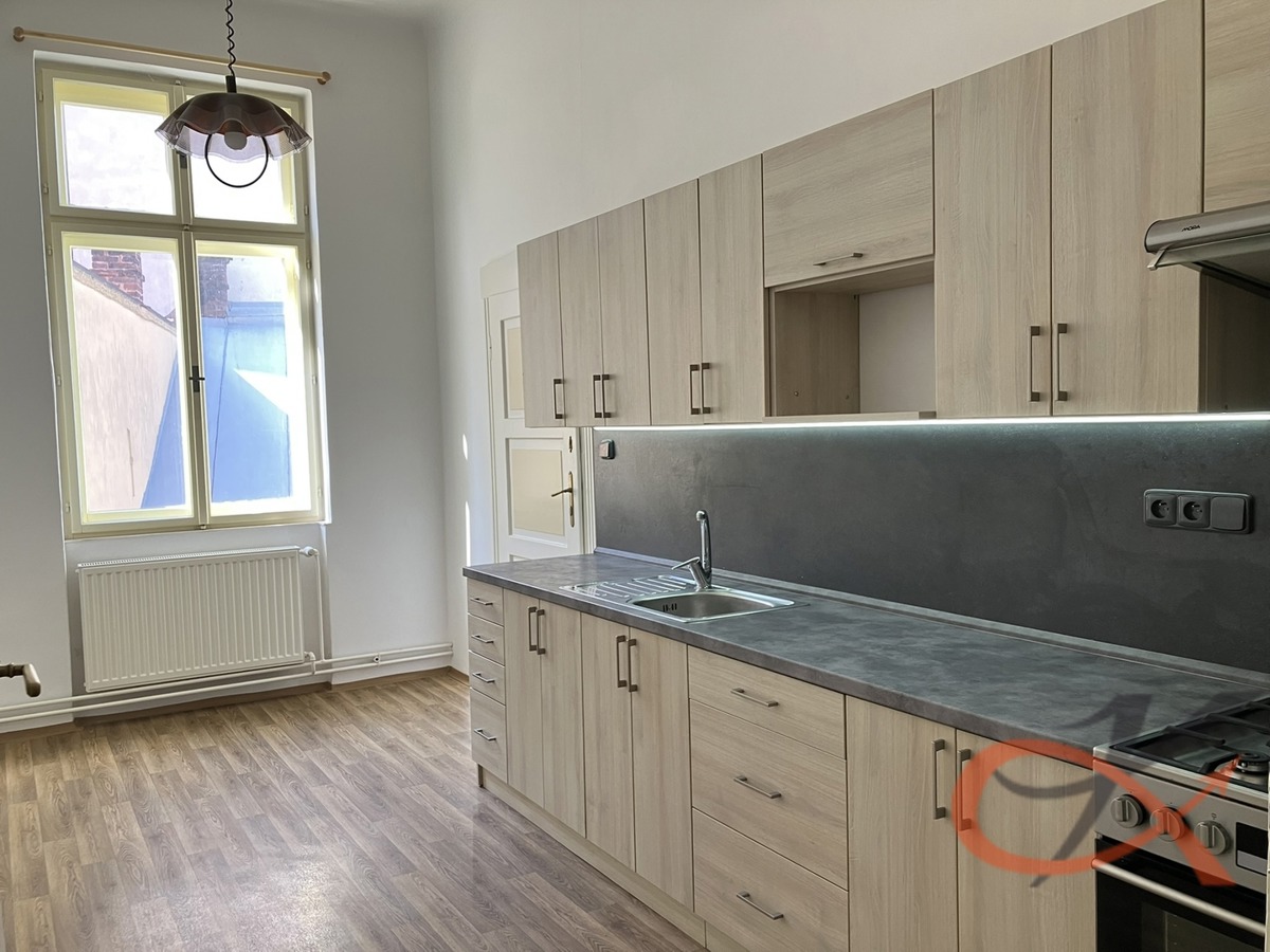Fotografie 1 - Pronájem bytu · 2+1 · 85 m²