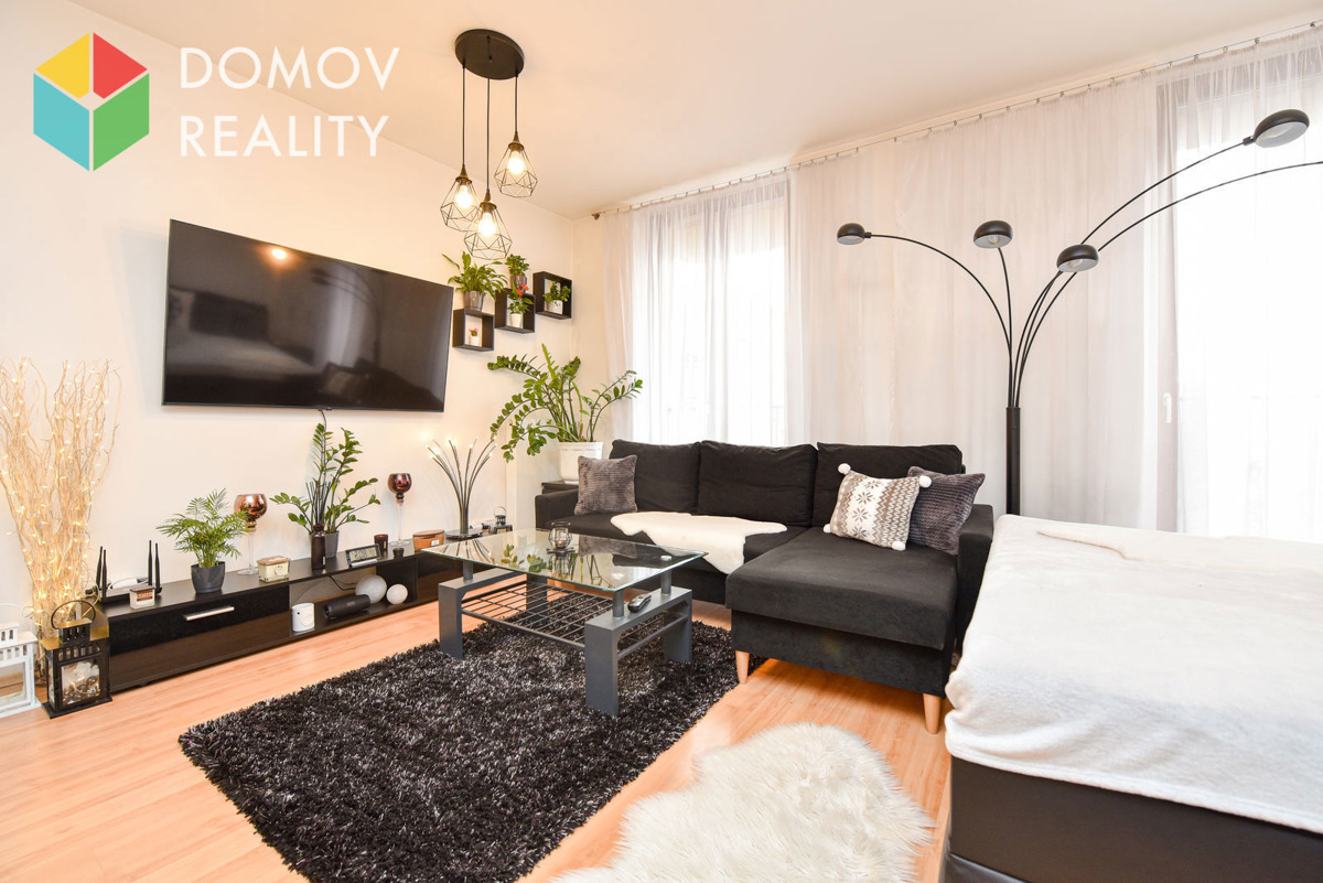Fotografie 2 - Pronájem bytu · 1+kk · 38 m²