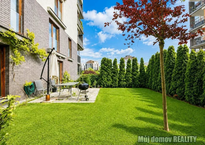 Căn hộ cho thuê · 3+kk · 86 m²