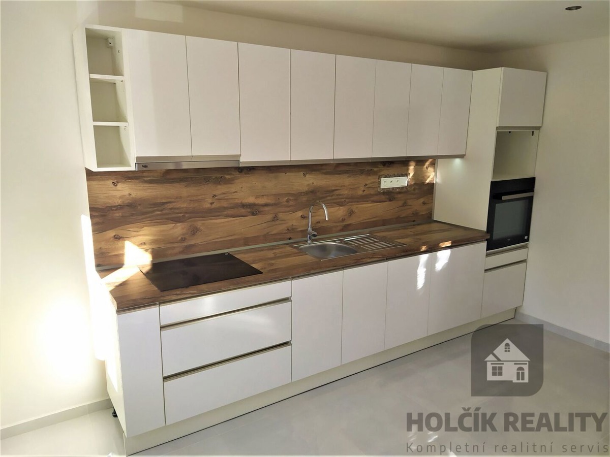 Pronájem bytu · 2+1 · 56 m²
