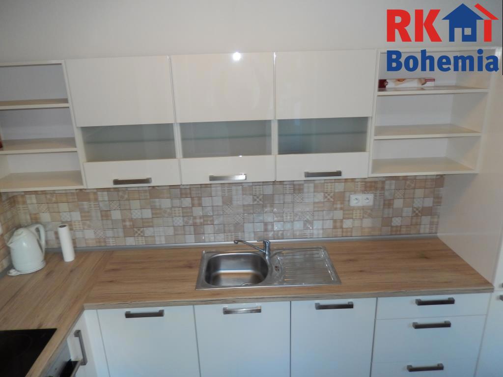 Pronájem bytu · 2+kk · 64 m²
