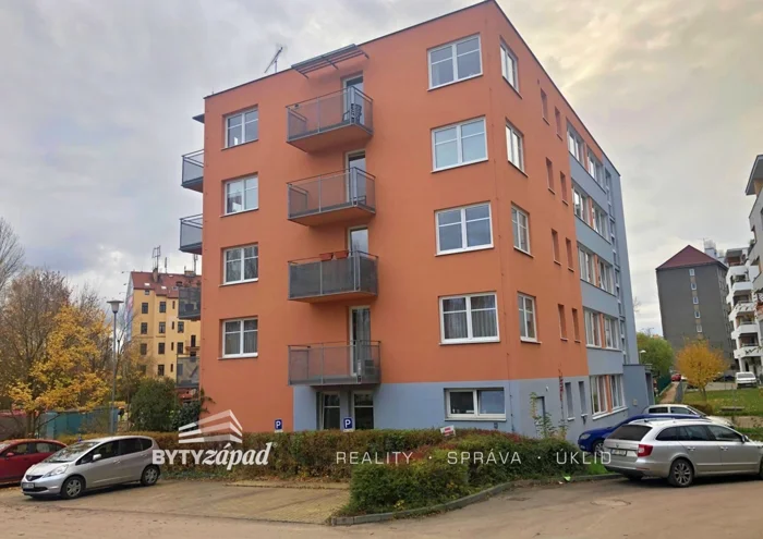 Pronájem bytu · 2+kk · 54 m²