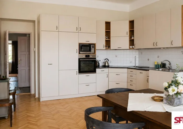 Аренда квартиры · 2+kk · 100 m²