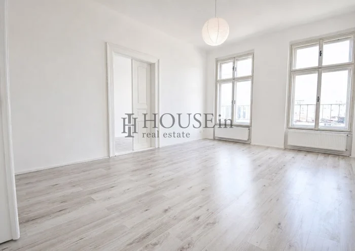 Pronájem bytu · 2+kk · 59 m²