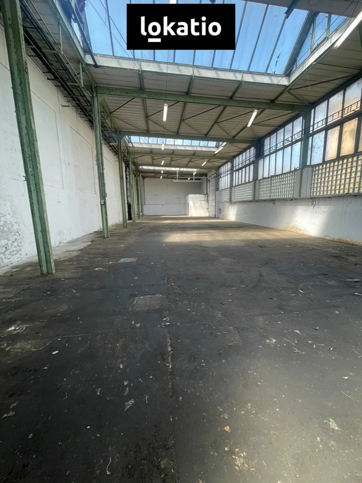 Photo 2/6