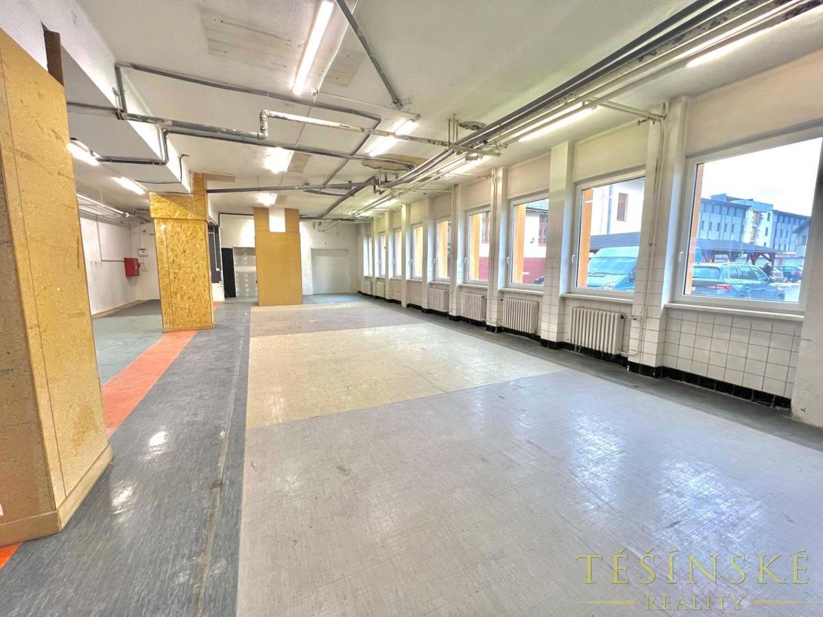 Fotografie 4 - Pronájem komerční nemovitosti · 203 m²