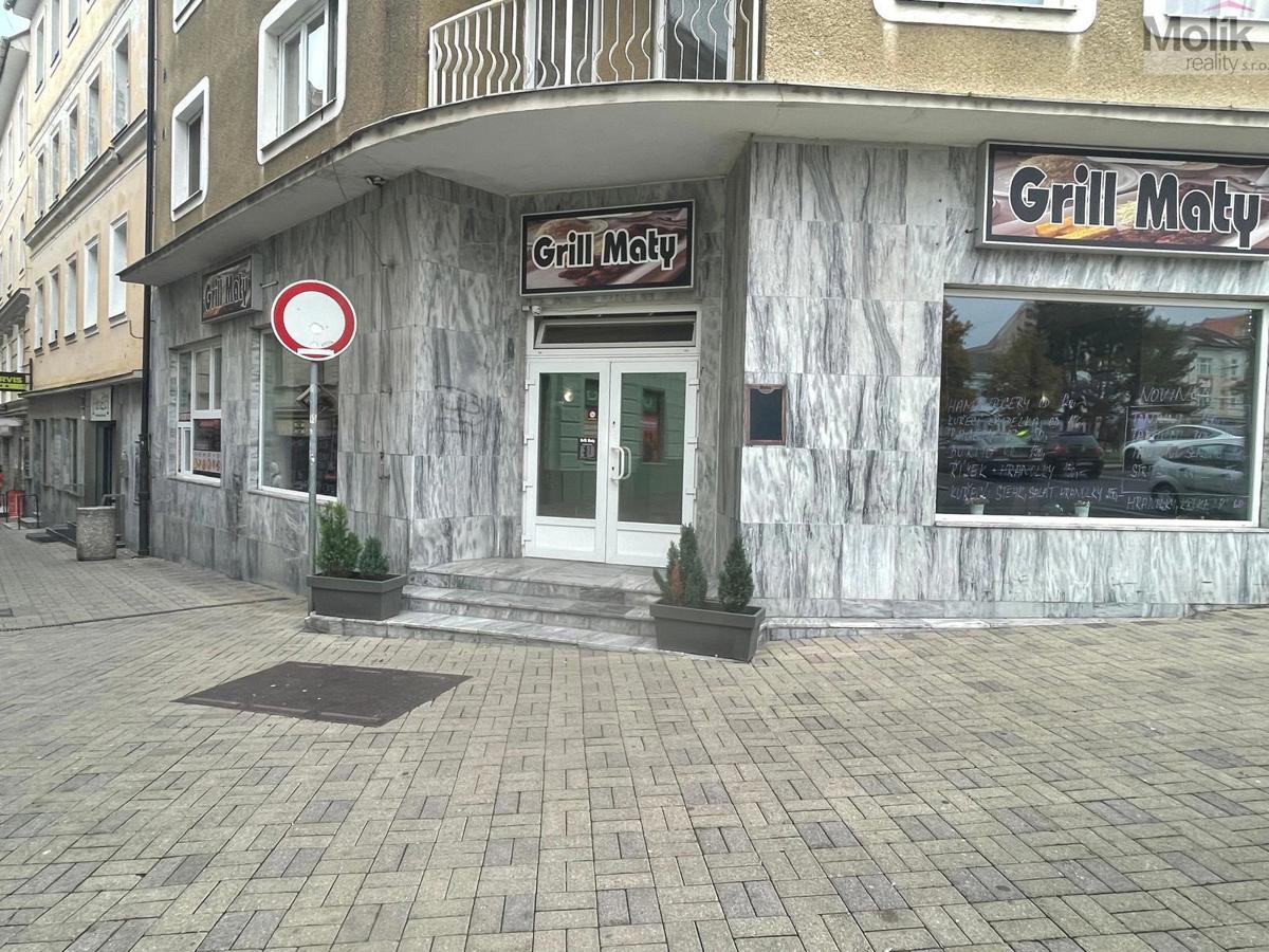 Pronájem komerční nemovitosti · Restaurace · 98 m²