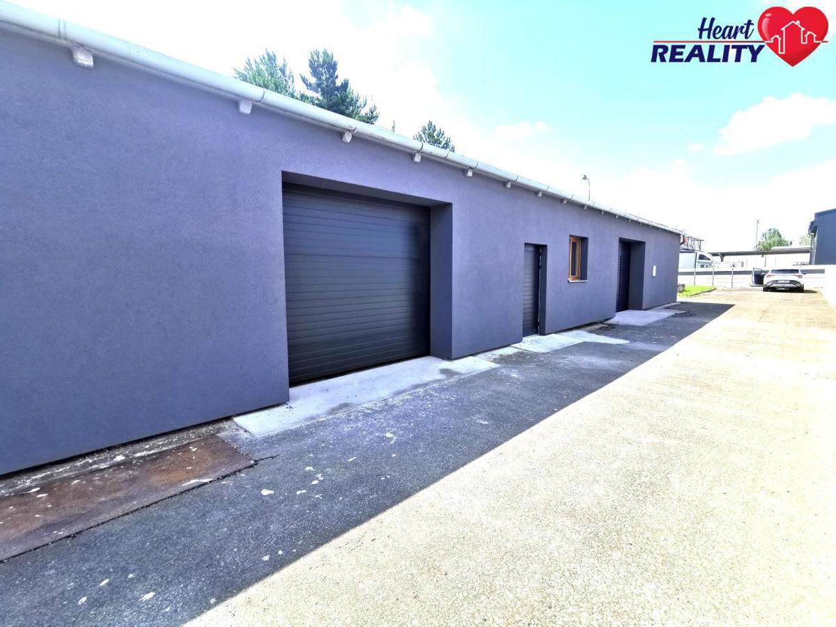 Аренда коммерческой недвижимости · 157 m²