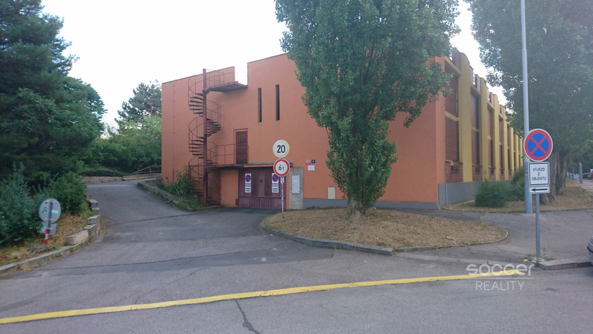 Photo 3/8