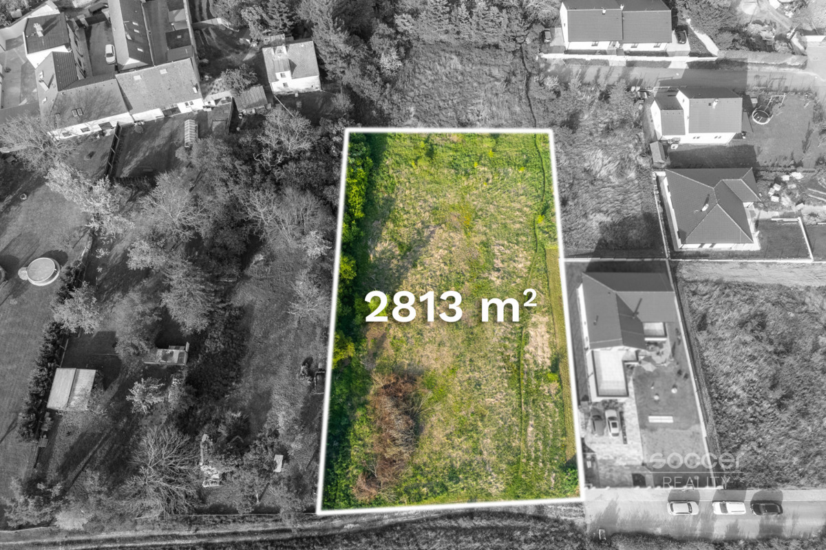 Fotografie 1 - Prodej pozemku · Bydlení · 2 813 m²